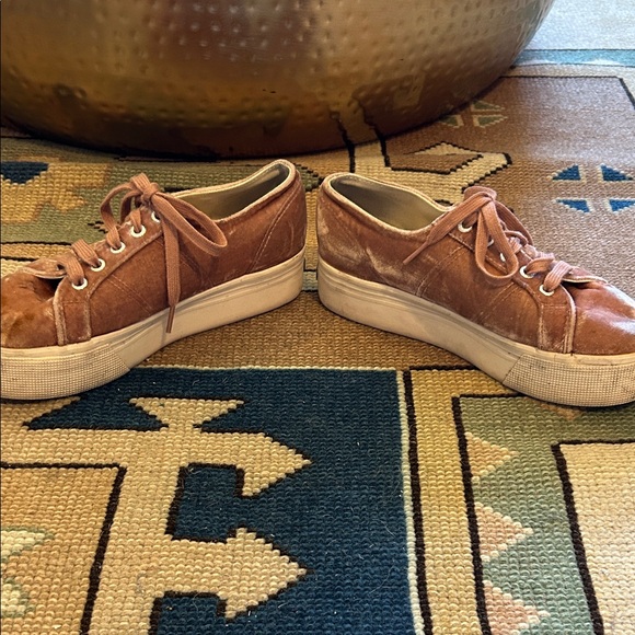 Superga Women's Casual Velvet Sneakers - Picture 4 of 8